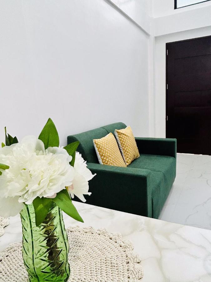 Concetta Tourist Inn Manolo Fortich Екстериор снимка