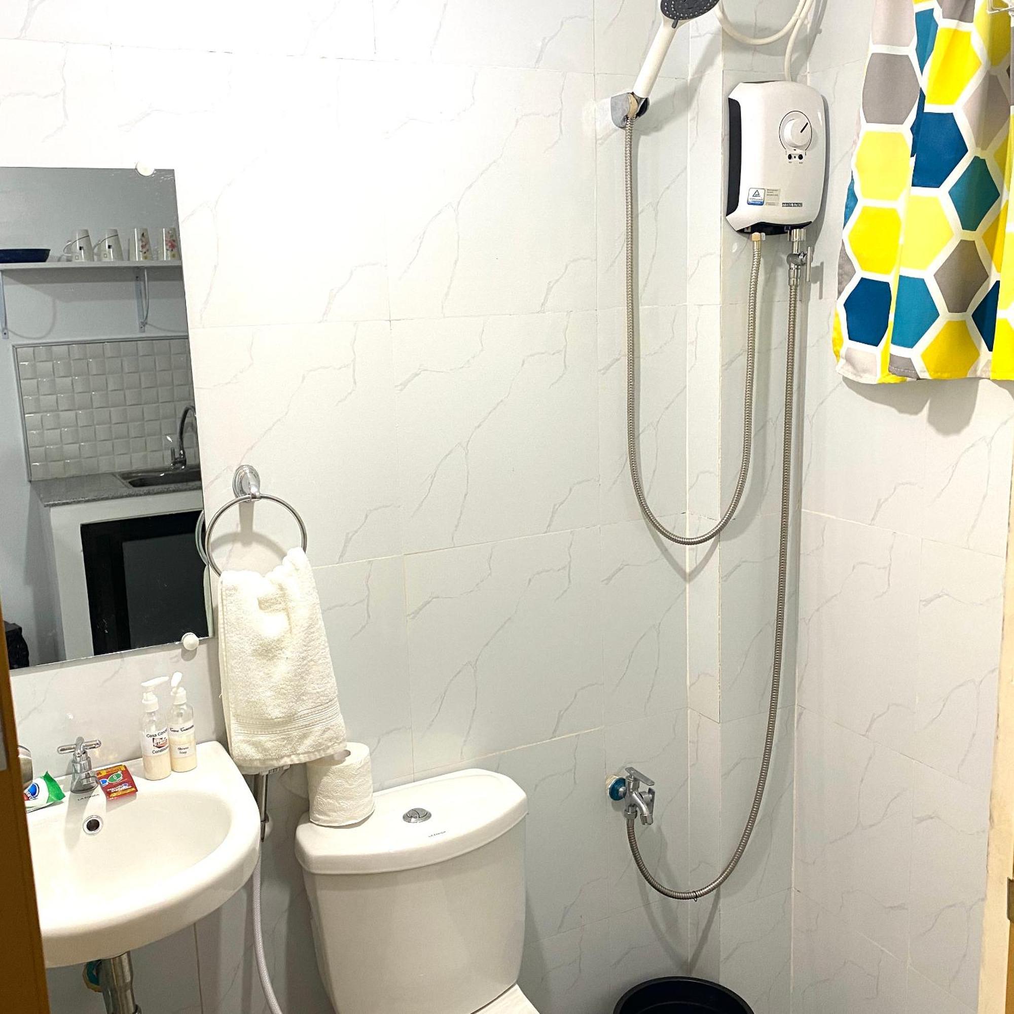 Concetta Tourist Inn Manolo Fortich Екстериор снимка