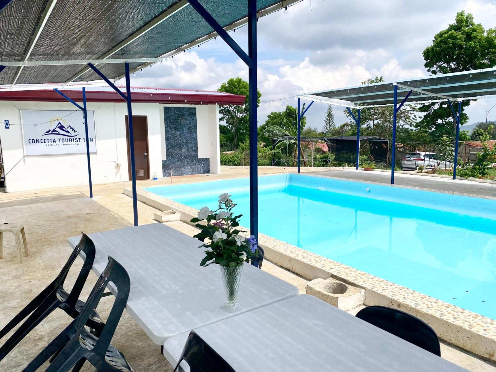 Concetta Tourist Inn Manolo Fortich Екстериор снимка